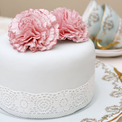 Pastel decorado floral-clavel